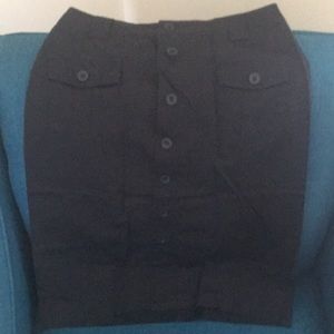 Gap black skirt